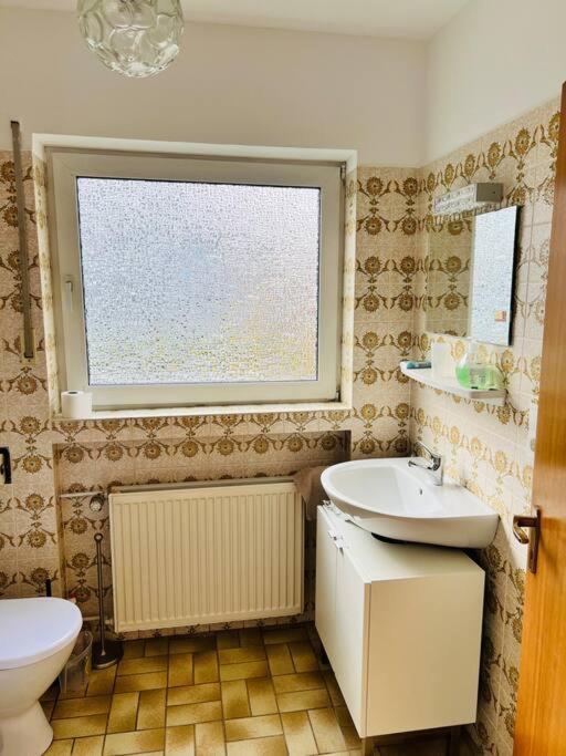 Ferienwohnung In Rheinnaehe Rheinbreitbach Extérieur photo